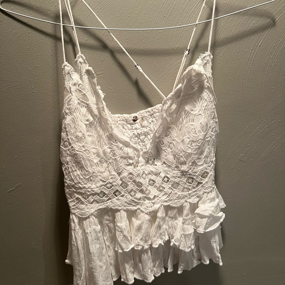 Elegant White Lace Women's Top